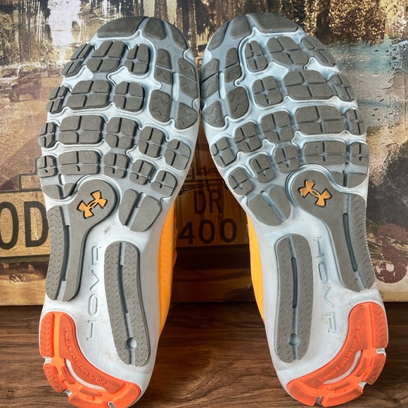 Under Armour Infinite 4 womens athletic shoes - Picture 6 of 7